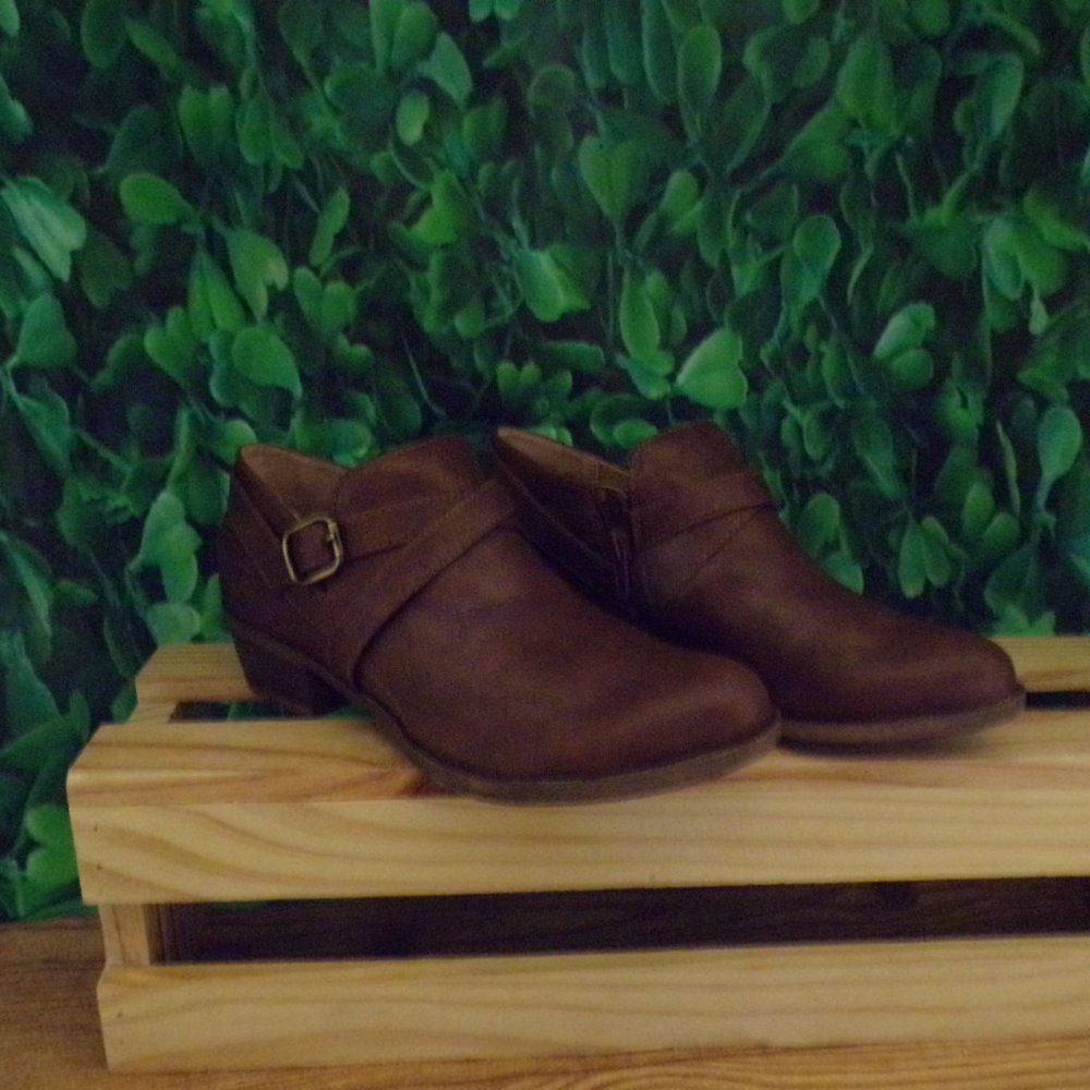 WITH MEMORY FOAM - Picture 8 of 9